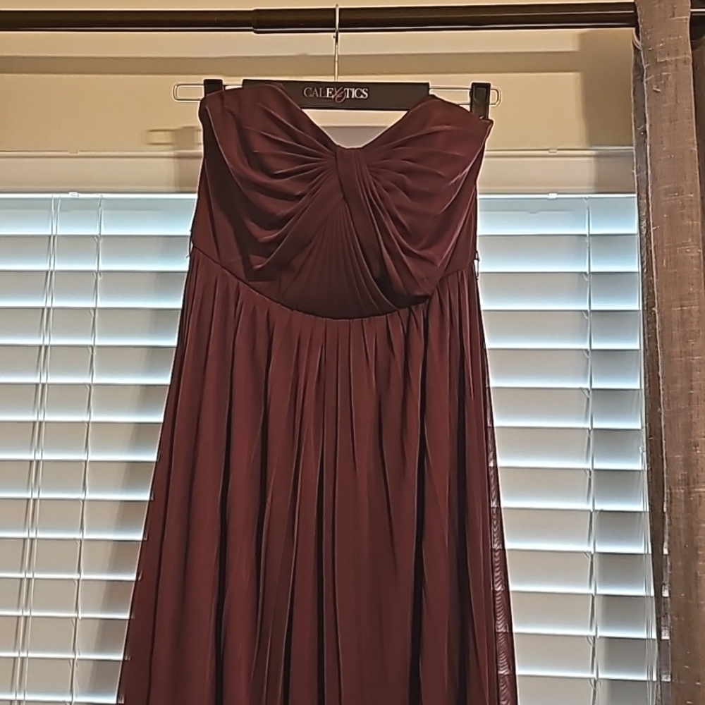 Bridesmaid Dress Floor Length Strapless Convertable Straps Pleated Wine Size 8 - Picture 2 of 6